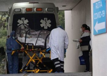 México rebasa las 235 mil muertes por covid; ocupación de camas generales aumenta a 25%