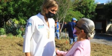 Rehabilita municipio pavimento en Colonia Américo Villarreal