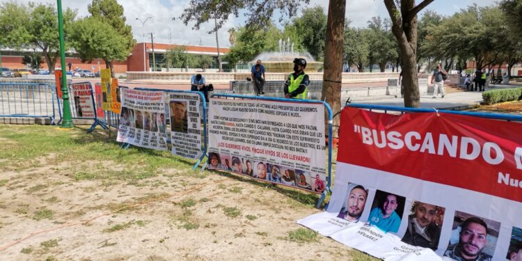 SEMAR pide disculpa pública a familiares neolaredenses de victimas de desaparición forzada