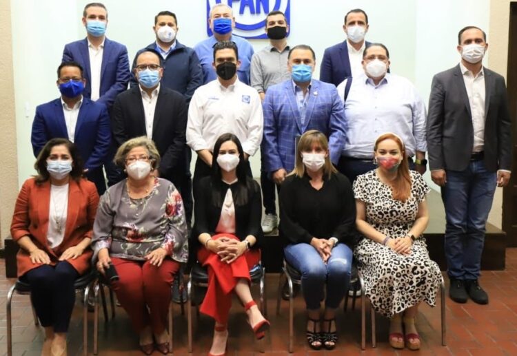 Capacitan a legisladores federales del PAN de la II Circunscripción