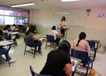 Presentan en la UAT el examen CENEVAL de ingreso a licenciatura