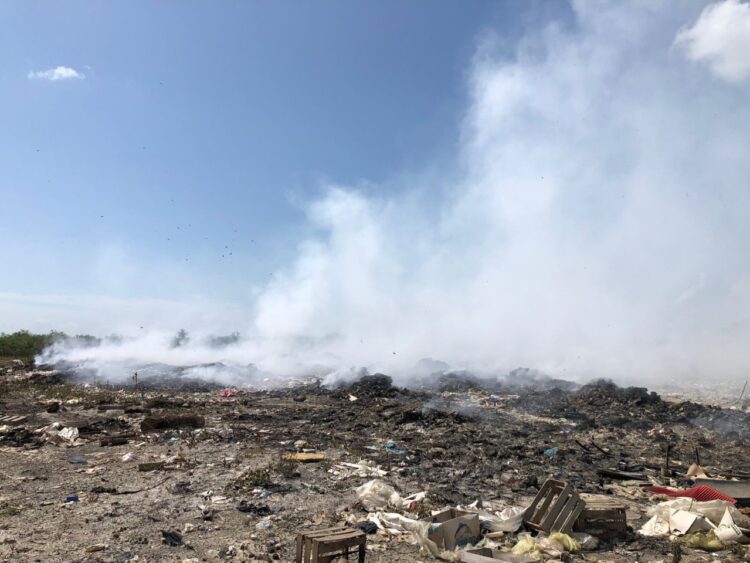 Controla Protección Civil incendio en relleno sanitario de Cd. Victoria