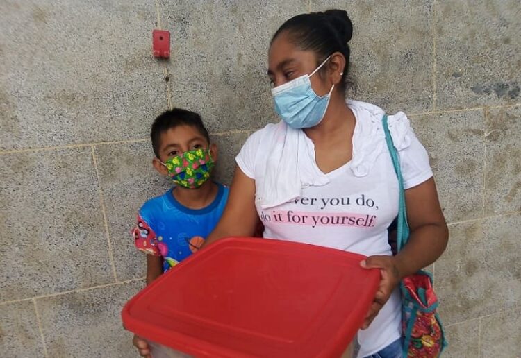 Niño nació sin esófago; madre pide ayuda para pagar gastos médicos