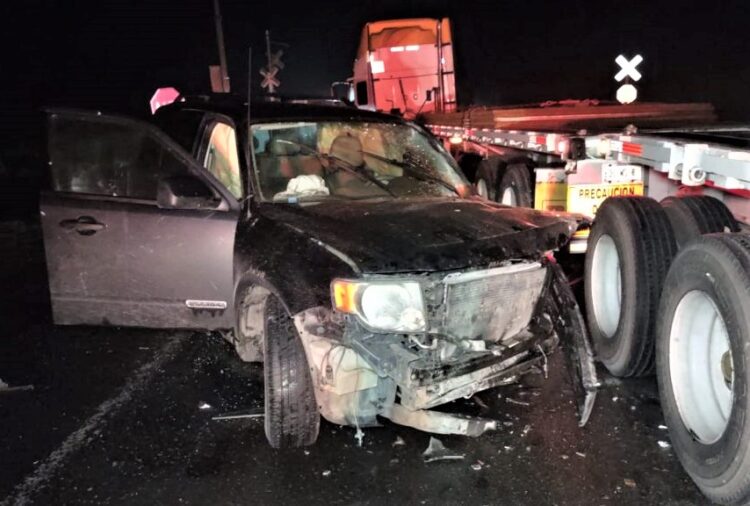Carambola vehicular en la carretera Victoria-Monterrey