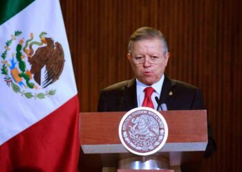 Arturo Zaldívar promete consolidar un Poder Judicial honesto