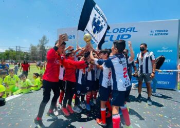Rayados Victoria gana torneo nacional de fútbol Global Cup categoría 2010