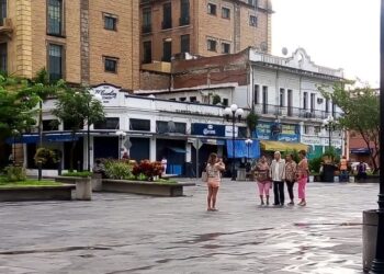 Exhortan a turistas a usar cubrebocas en Tampico-Madero