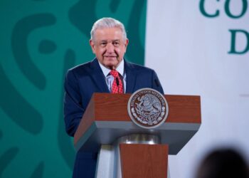 Encuentran 31 contratos ligados a Pegasus en gestión de Peña Nieto y Calderón