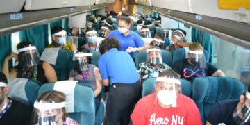 Aplican segunda jornada de vacunación a obreros de maquiladoras de Nuevo Laredo