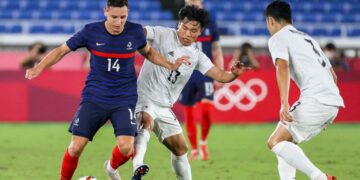 Japón golea 4-0 a Francia de Gignac 