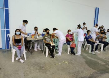 Vacunarán hasta las 5 de la mañana en Reynosa, Matamoros y N. Laredo