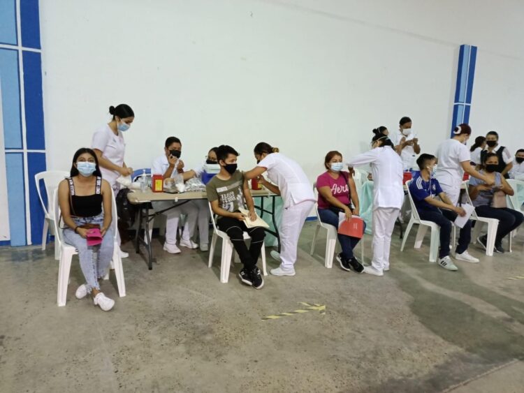 Vacunarán hasta las 5 de la mañana en Reynosa, Matamoros y N. Laredo