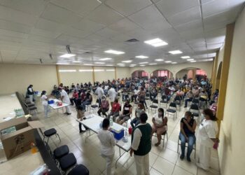 Casi 11 mil se vacunaron en  frontera de Tamaulipas la madrugada hoy