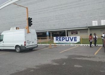 Invitan a automovilistas del sur a incluir su vehículo en el REPUVE