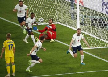 Inglaterra derrota 4-0 a Ucrania para ir a semifinales de la Eurocopa