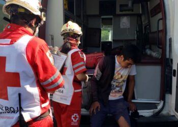 Motociclista herido en choque con camioneta