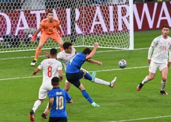 Italia, primer finalista de la Eurocopa, derrota a España en penales