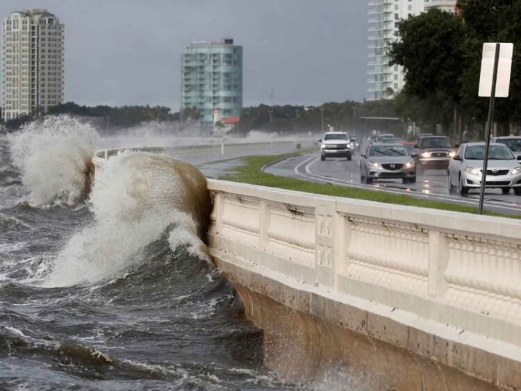 Tormenta tropical Elsa toca tierra en Florida