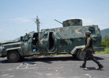 Habrá plan especial de bienestar para Aguililla: López Obrador