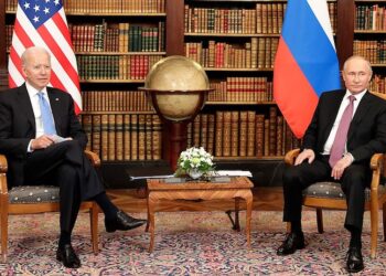 Biden y Putin dialogan sobre ataques cibernéticos a empresas.