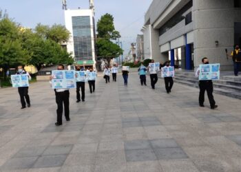 Concientizan meseros sobre uso de cubrebocas