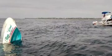 Accidente en lancha deja un menor ahogado y un desaparecido en Isla Mujeres