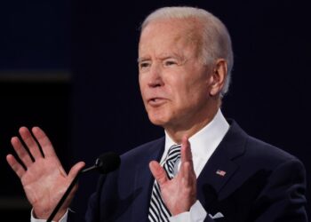 Da a conocer EU estrategia para enfrentar causas de inmigración indocumentada