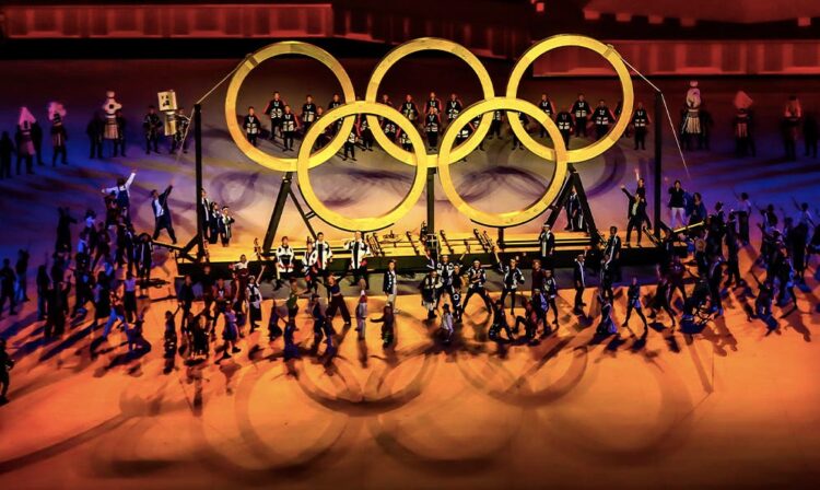 Clasica inauguracion de los juegos olimpicos en Tokio