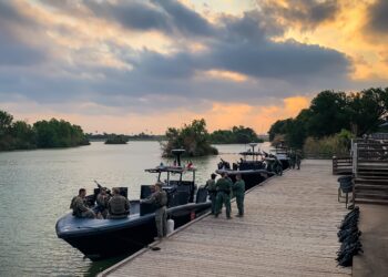 Pide Lulac a presidente Biden intervenir para frenar presencia de Guardia Nacioal en frontera.