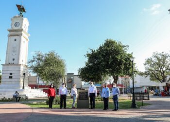 Cumple Arturo Sanmiguel con  rehabilitación de Plaza Hidalgo