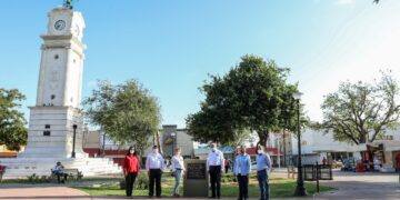 Cumple Arturo Sanmiguel con  rehabilitación de Plaza Hidalgo