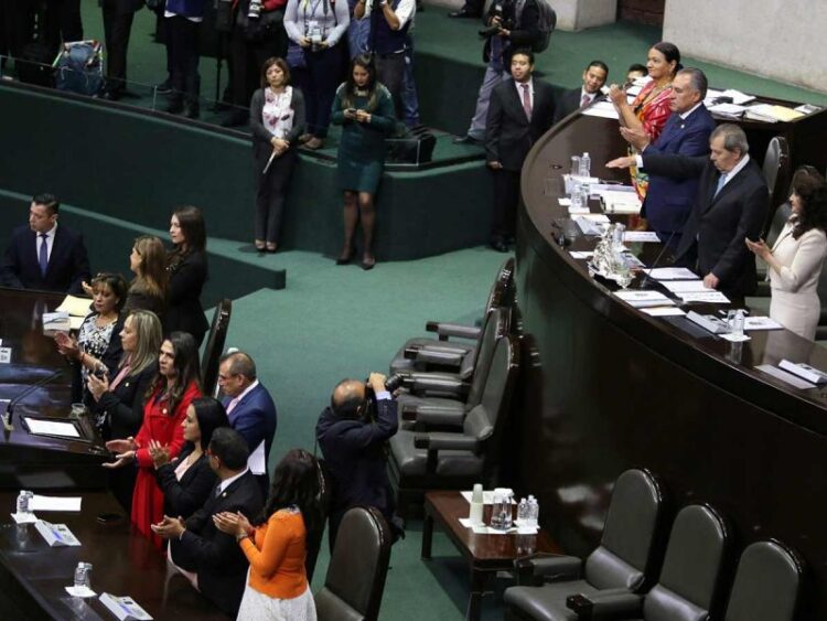 Comisión de Gobernación aprueba dictamen de Ley de Juicio Político en México