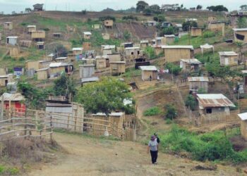 Crece la pobreza en zonas rurales y periféricas urbanas de México