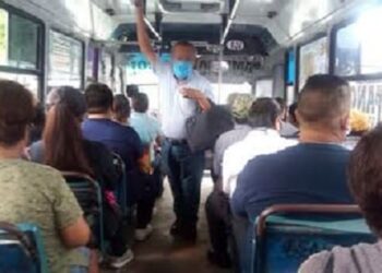 Transporte público de Madero sin respetar lineamientos anti-Covid
