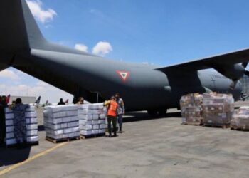 Primer avión mexicano con ayuda humanitaria parte rumbo a Haití