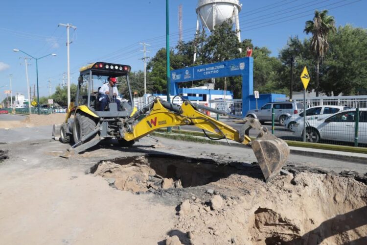 Repara Ayuntamiento de Nuevo Laredo  50 socavones desde mayo; faltan 30