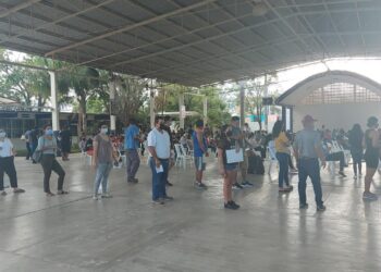 Vacunación de 18 a 39 años durará los días que sea necesario en Victoria