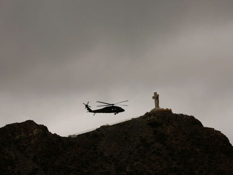 EU amplía restricciones en frontera con México al 21 de septiembre