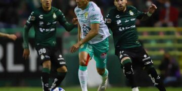 León y Santos firman un intenso empate 1-1