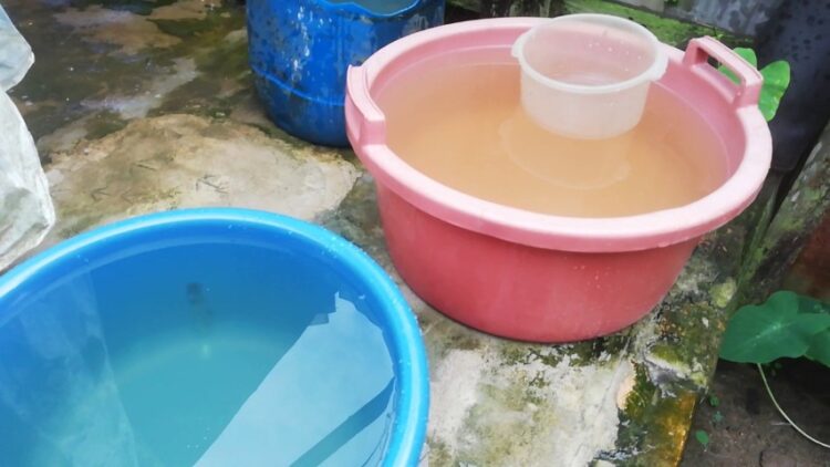 Dejan sin servicio de agua a familias de Congregación Quintero en el Mante