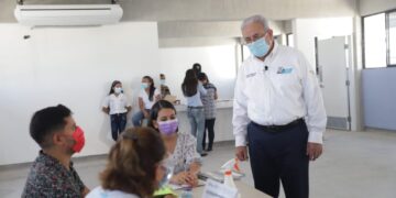 Verifica Alcalde condiciones de  secundaria para el inicio de clases