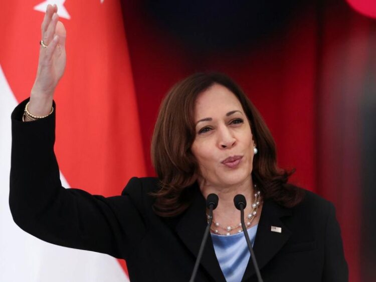 Kamala Harris promete ‘compromiso duradero’ de EU en Asia