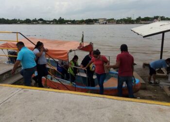Cruzan a diario 3 mil en lanchas, de Congregación Anáhuac a Tampico