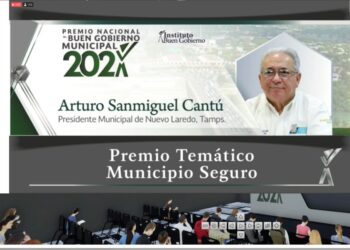 Entregan premio nacional al Gobierno  Municipal de Arturo Sanmiguel