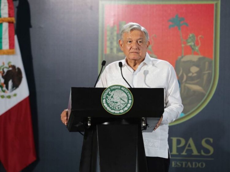 ‘Ni FRENA ni la CNTE detienen al presidente’: López Obrador