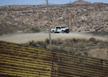 Rescatan a niño de 3 años en desierto de Arizona