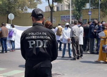 Protestan Peritos, MP y Policías de Investigación de Sheinbaum en CDM