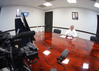 Destaca alcalde esfuerzo de maestros,  padres y estudiantes en inicio de clases