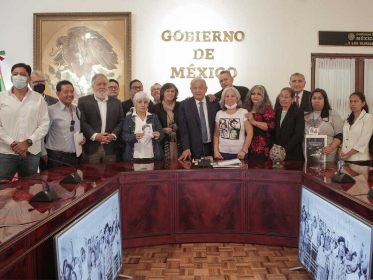 López Obrador anuncia Comisión de la Verdad para víctimas de guerra sucia