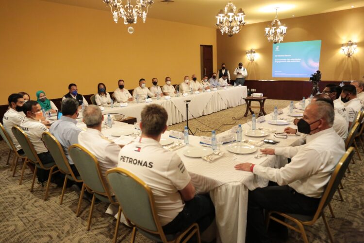 Petrolera de Malasia perforará pozo al sureste de Tampico